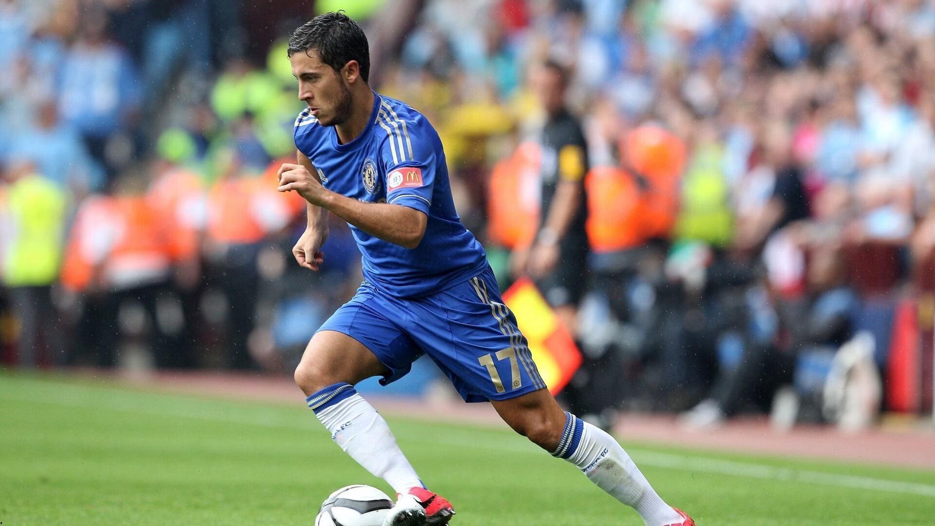 巴里-布朗回应归化传闻，尚未有任何正式接触，未来选择持开放态度